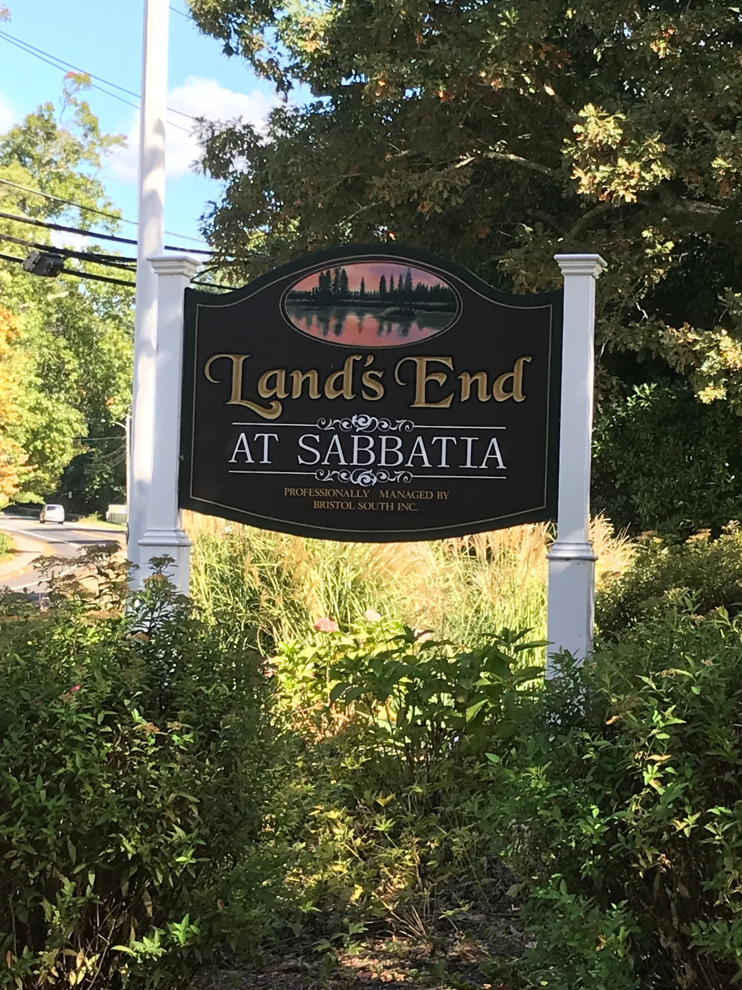 Lands End Condominiums